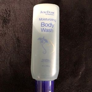 Moisturizing body wash